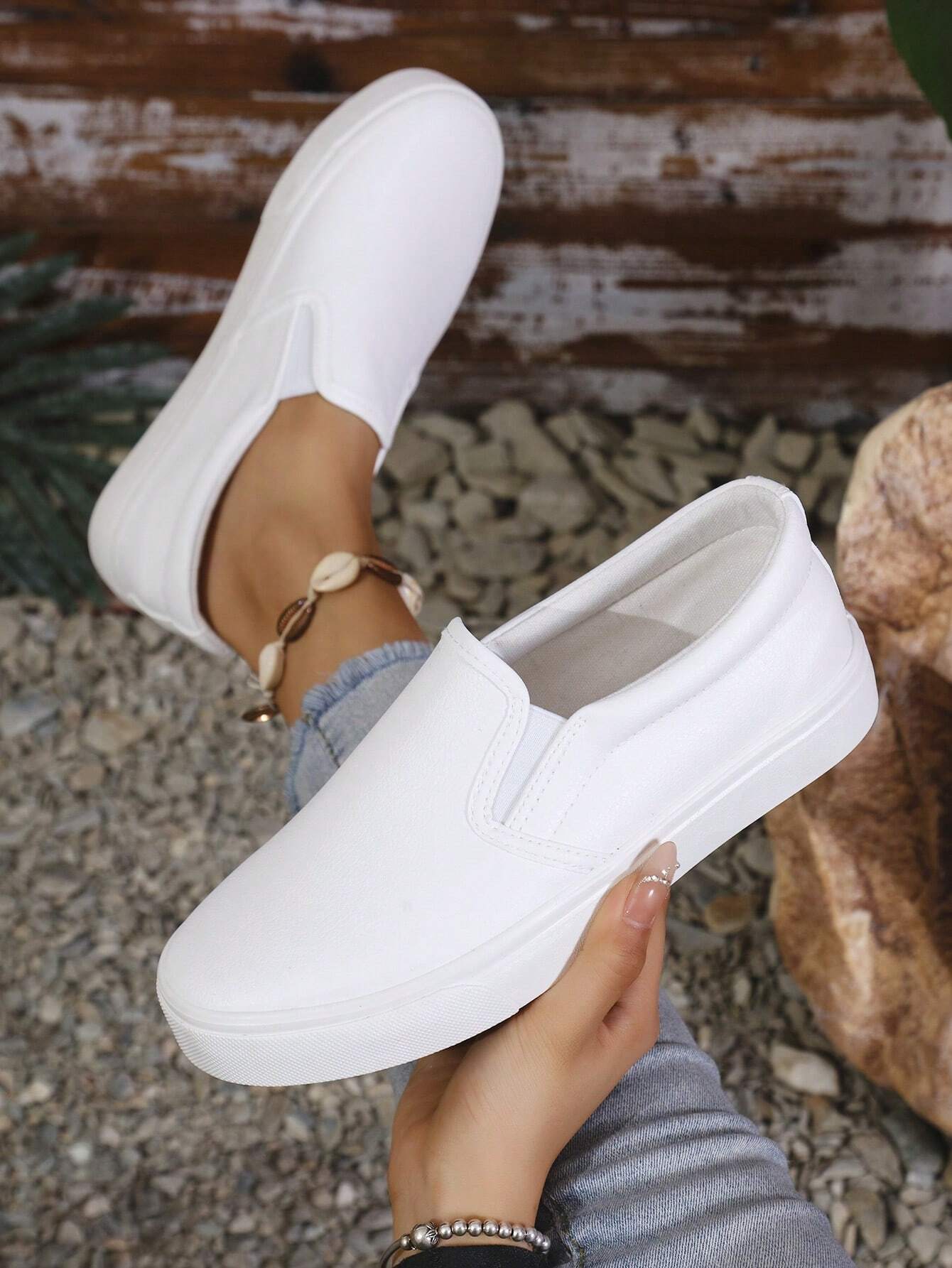 Women's Slip-On Walking Shoes