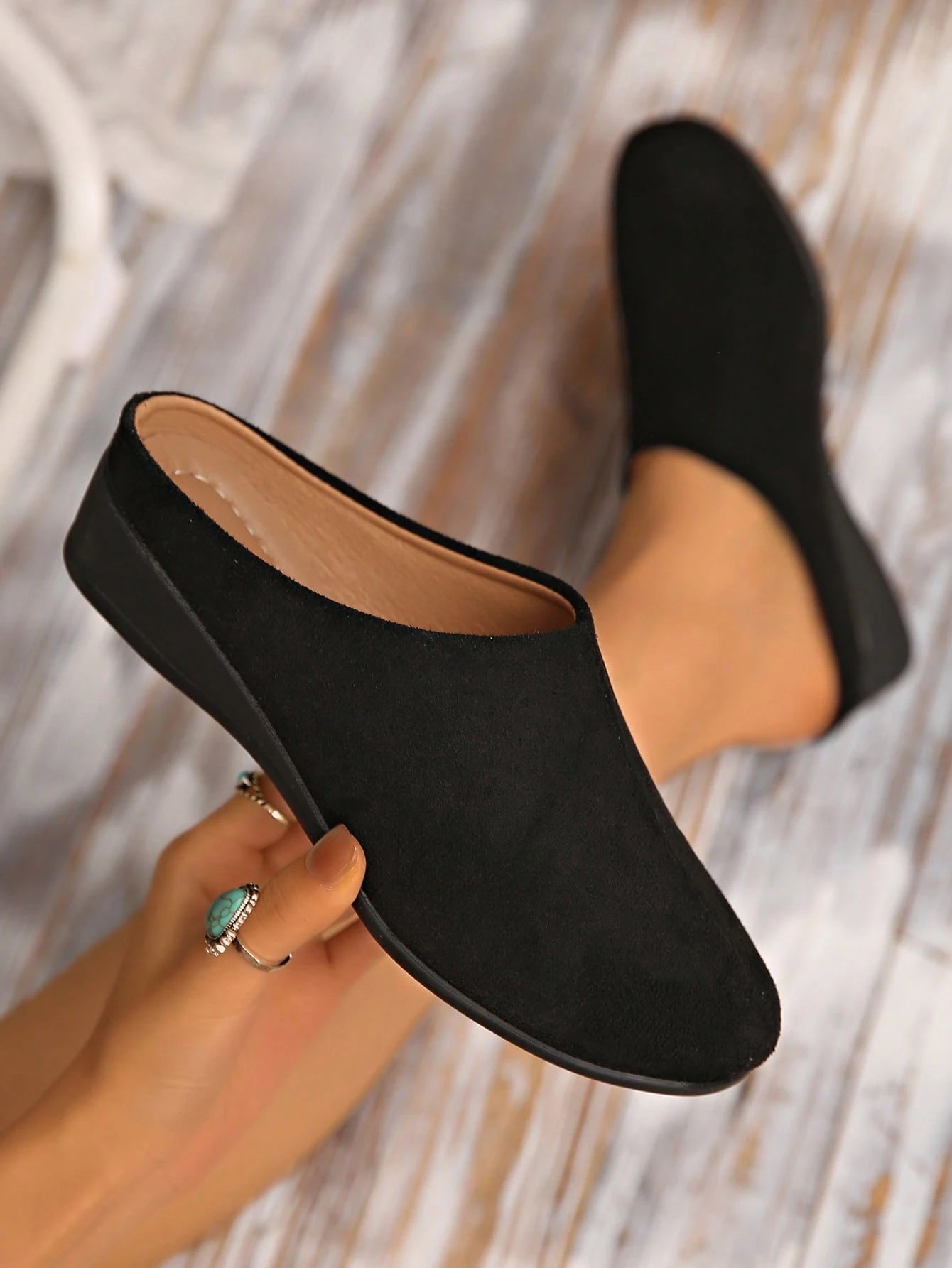 Spring/Summer Solid Color Slip-On Wedge Heel Simple Fashionable Comfortable Work Shoes