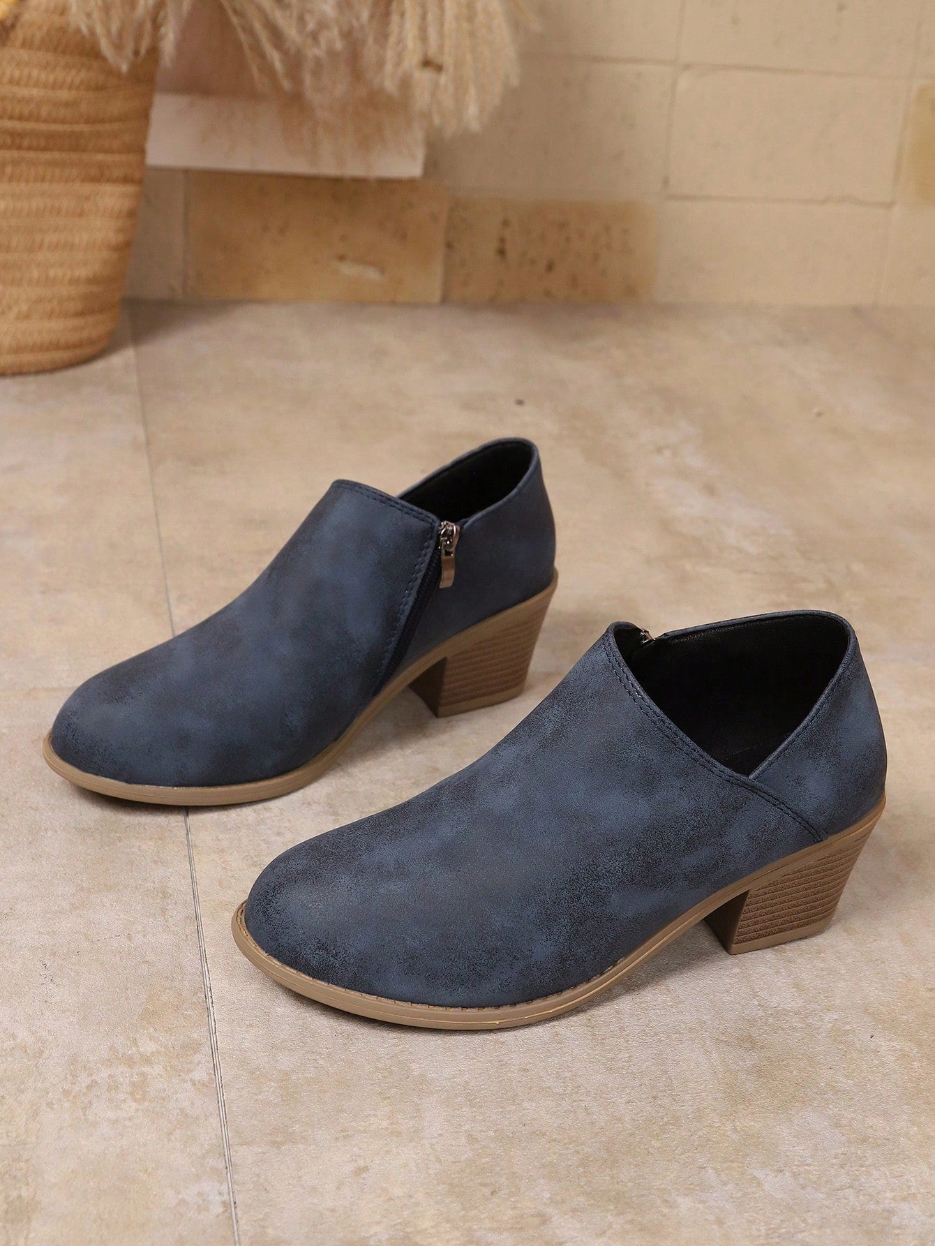 Women's Fashion Chunky Heel Side Zipper Casual Ankle Shoes